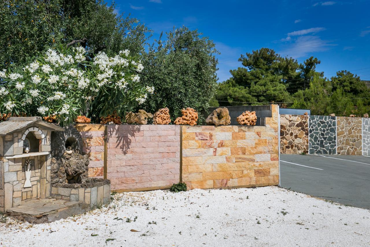 Villa Dimitris Potos Dış mekan fotoğraf