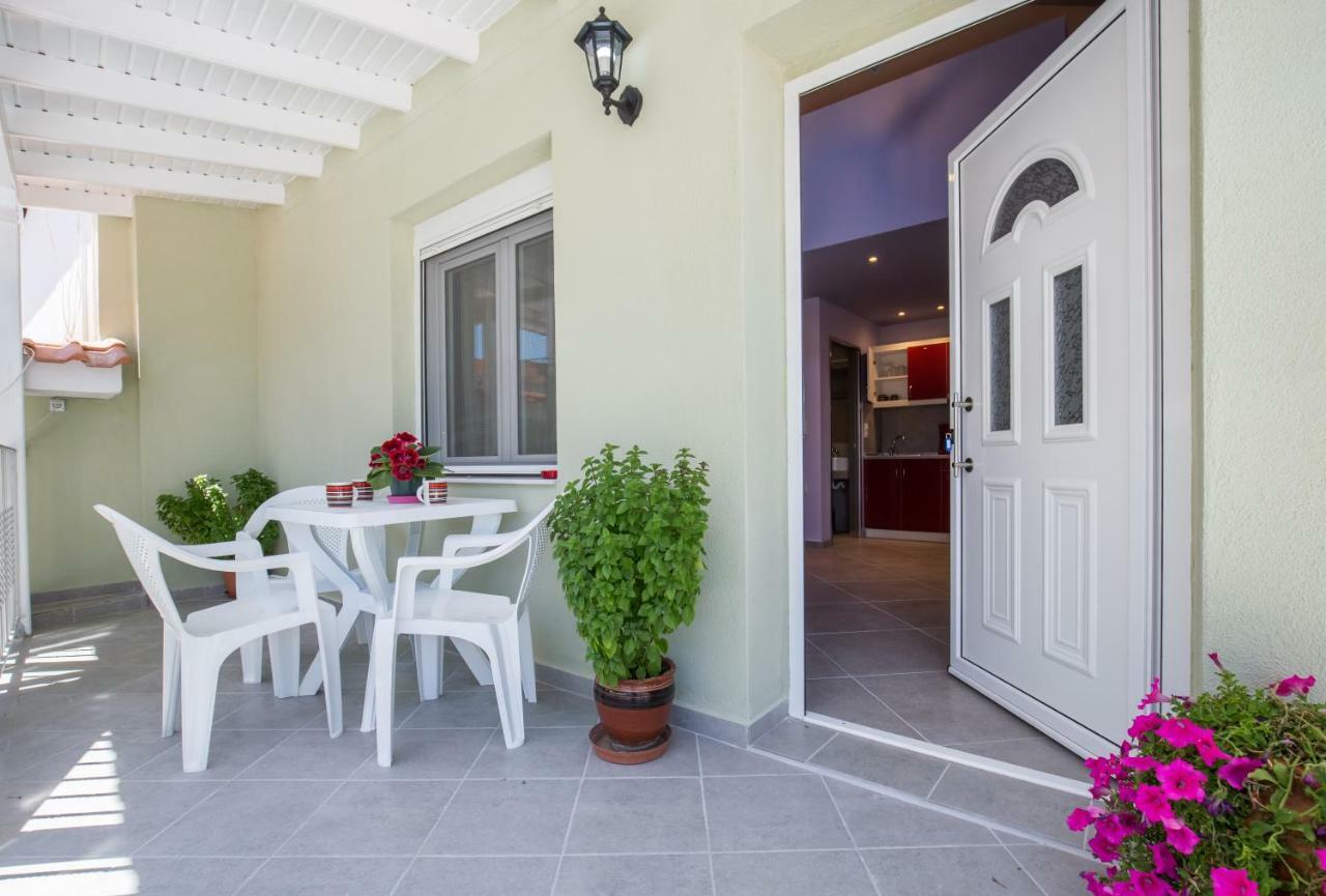 Villa Dimitris Potos Dış mekan fotoğraf